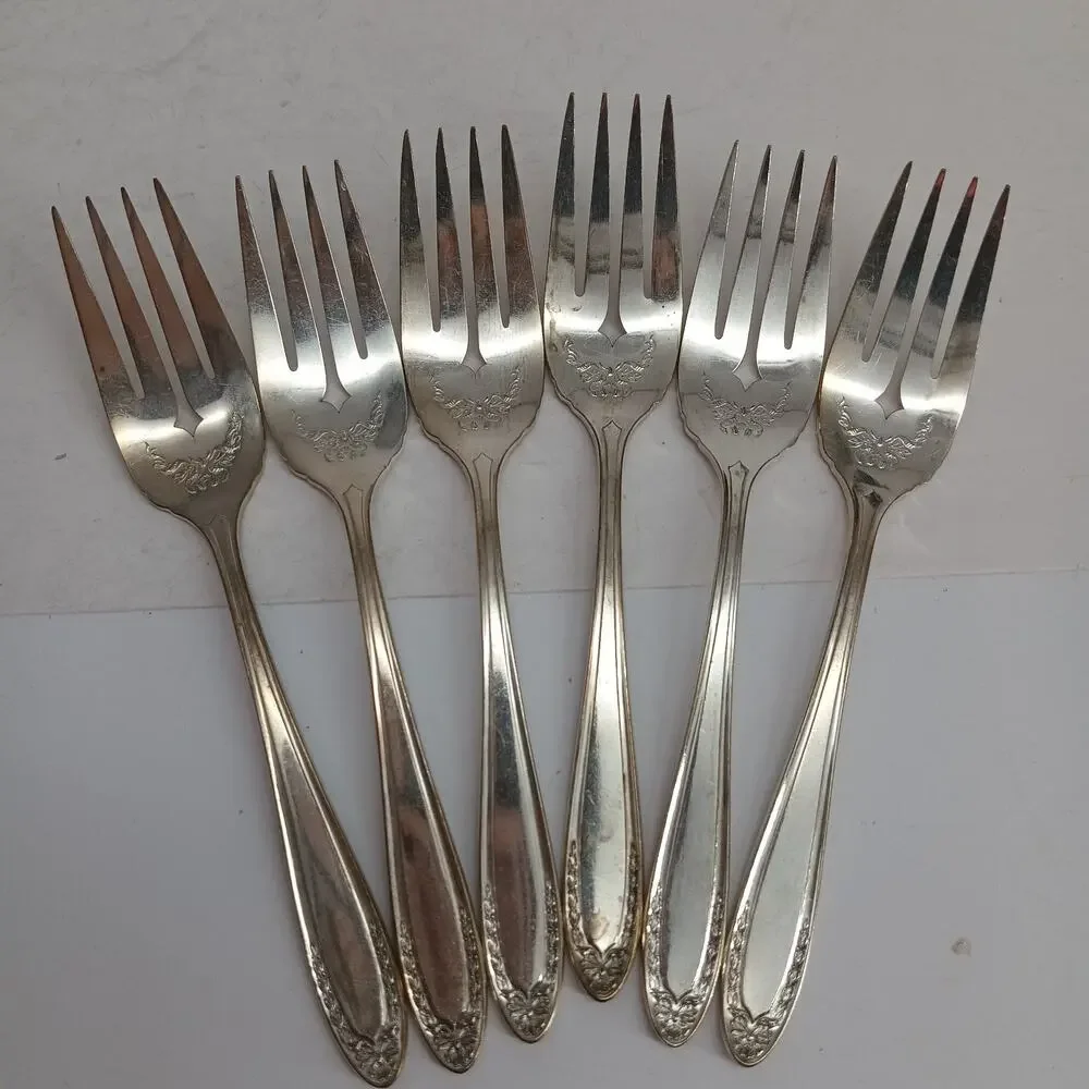 6X SF Vtg Oneida Community Bridal Wreath Silver Plate Salad Forks Silverplate